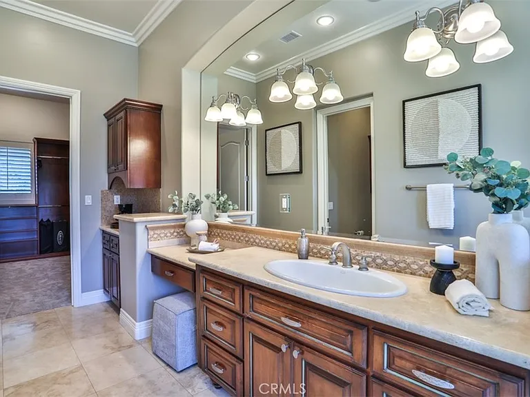 39520 Colleen Way — Photo 52
