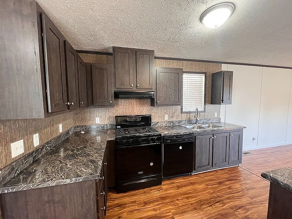 Vernon Village 35th Street Neta 700327, Marion, IA 52302 Zillow
