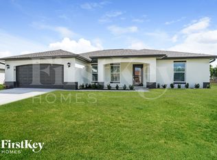1114 SW 40th Ter, Cape Coral, FL 33914