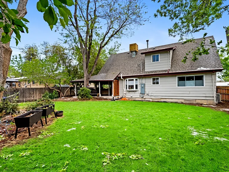 5939 Taft Ct — Photo 24