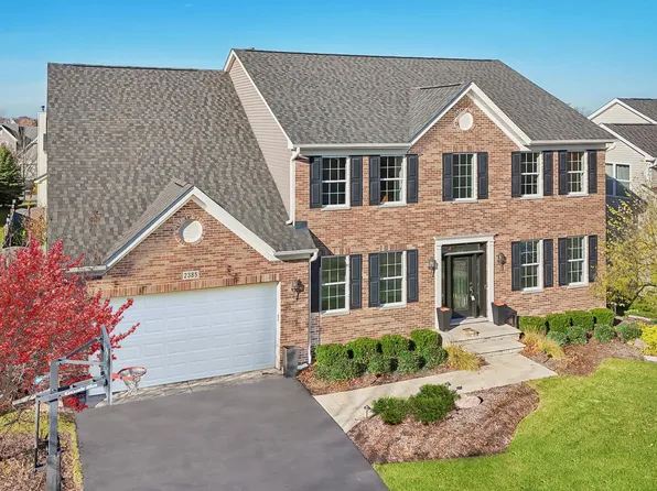 2385 Bluewater Dr, Wauconda, IL 60084