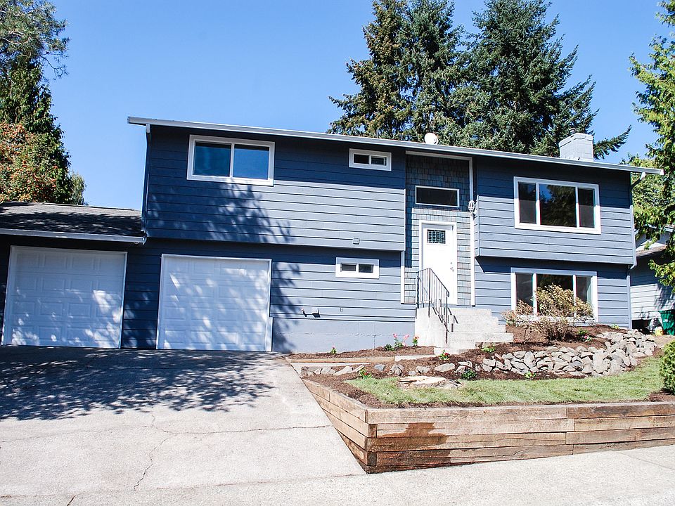 1st image of 15806 NE 111th St