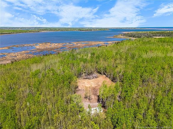 3rd image of LOT Duguay Rd