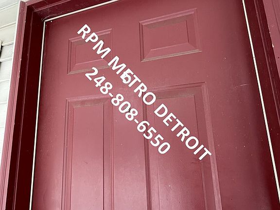 3rd image of 36247 Hathaway St #5