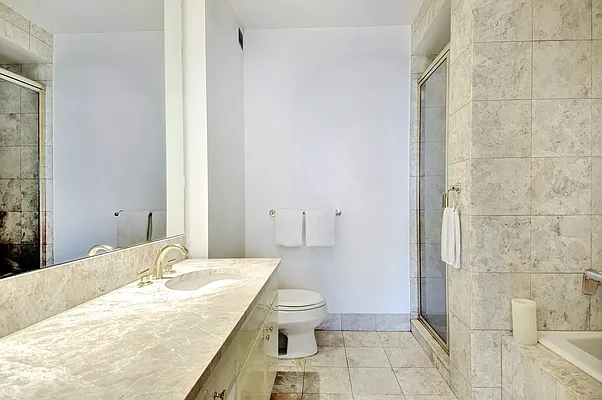 Rented by Douglas Elliman | media 23