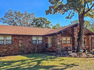 50 Channel Point Rd, Eufaula, OK 74432