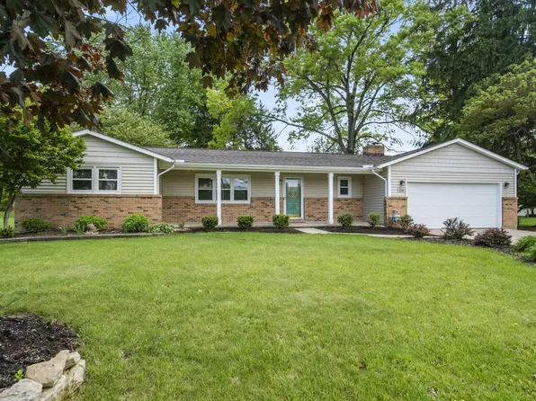 1424 Wheeling Rd, Lancaster, OH 43130