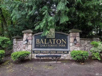 19230 Forest Park Dr NE APT L140, Lake Forest Park, WA, 98155