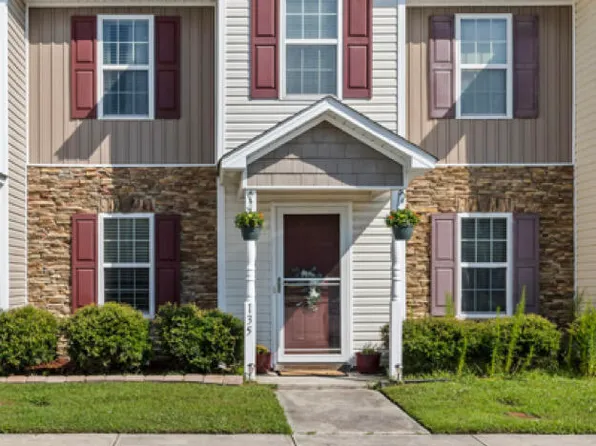 135 Glen Cannon Drive, Jacksonville, NC 28546