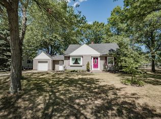 1372 Cherry Ave, Norton Shores, MI