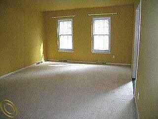 1st image of 8662 Thorntree Dr
