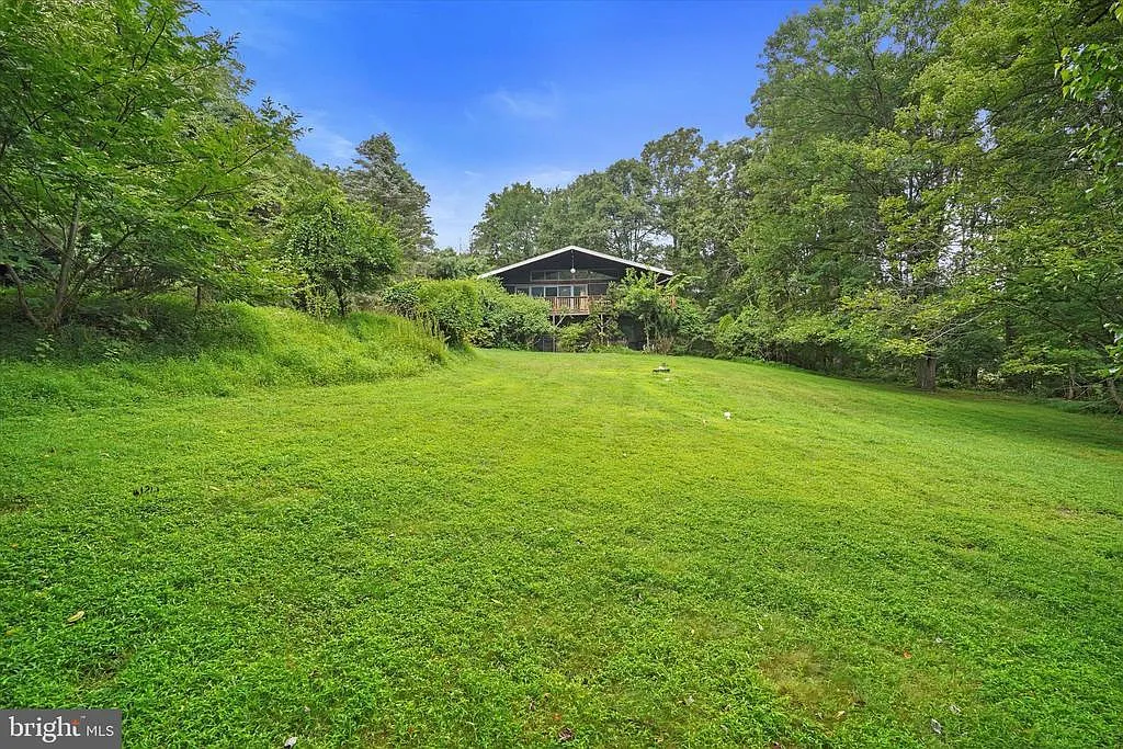 2480 Welsh Rd photo 1