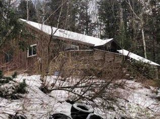 98 Main Rd, Monroe, MA 01350