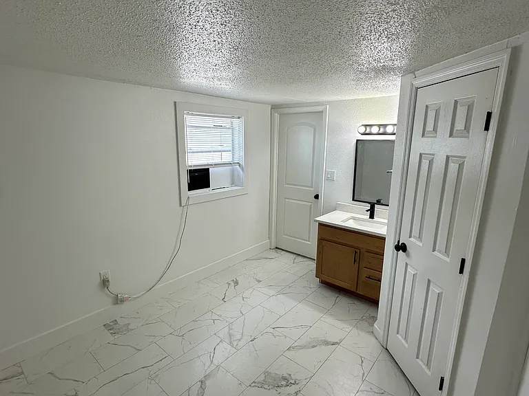 1805 Reynolds Rd #18 — Photo 8