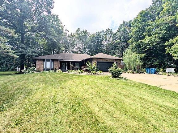 2nd image of 5251 Lin Hill Dr