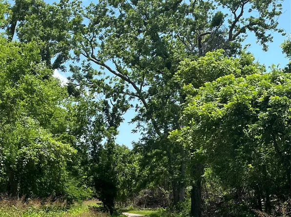 0 Oyster Creek Dr, Angleton, TX 77515