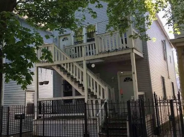 8238 S Houston Ave, Chicago, IL 60617