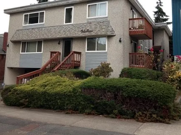 916 NE 72nd St APT 101, Seattle, WA 98115