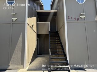 2149 NE Heidi Ln #D, Grants Pass, OR 97526