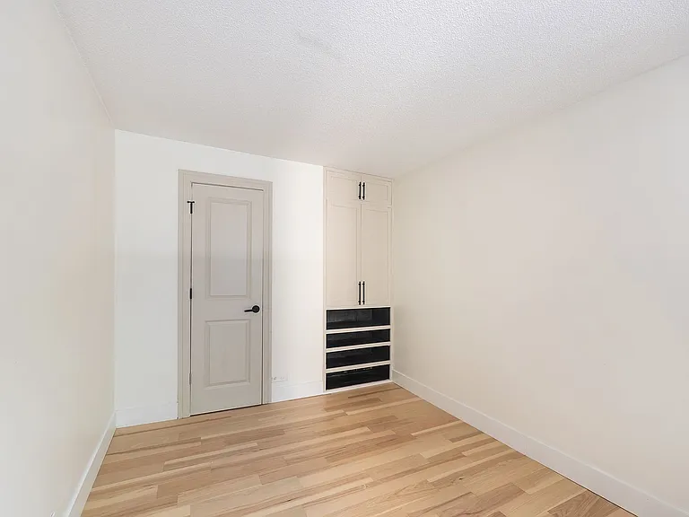 1339 N Dearborn St #2B — Photo 14
