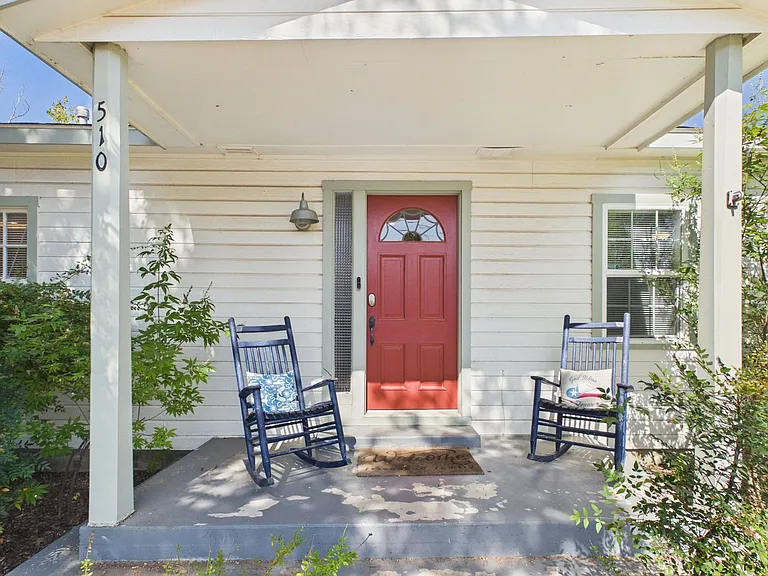 510 S Olive St — Photo 3