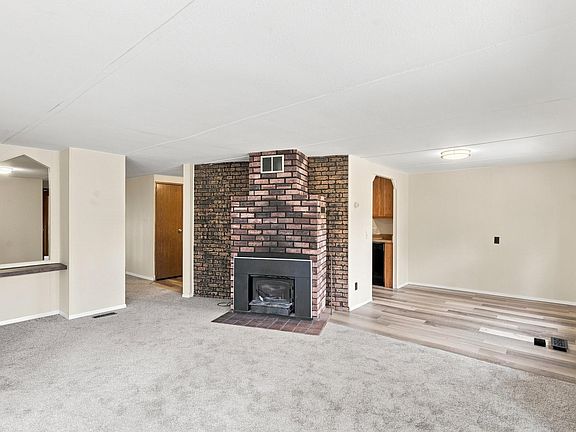 4th image of 22481 Alpine Acres