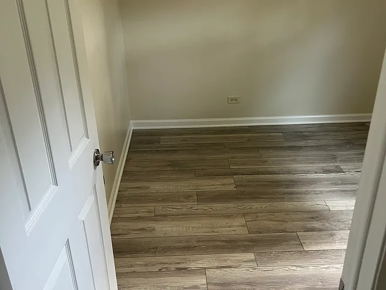 7608 Bristol Ln #F — Photo 18