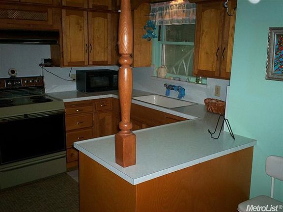 5th image of 1318 60th St