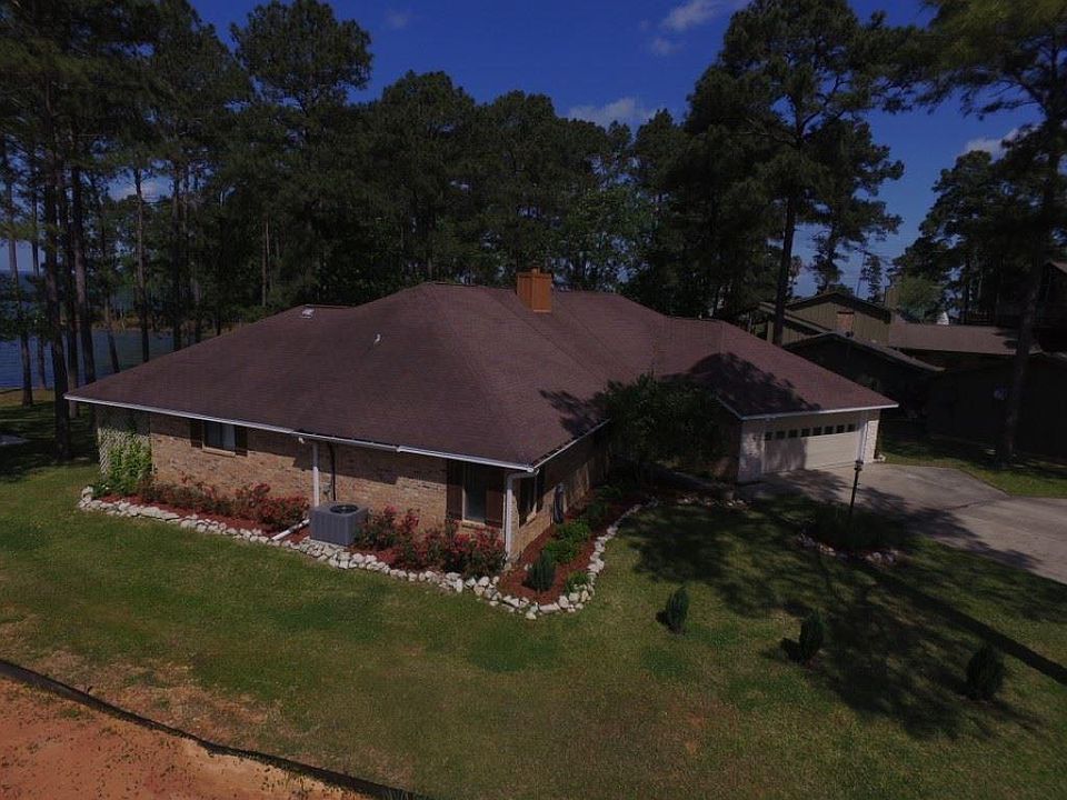 1st image of 176 Blueshore Ln