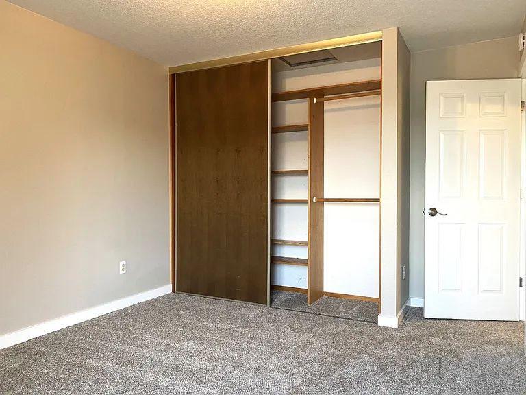 610 Summit Ridge Dr — Photo 15