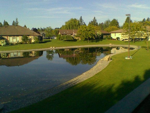 3rd image of 4908 S Woodfield Ln