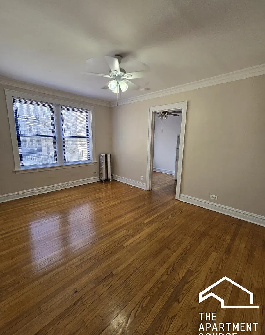 1717 West North Shore Avenue #LF — Photo 3