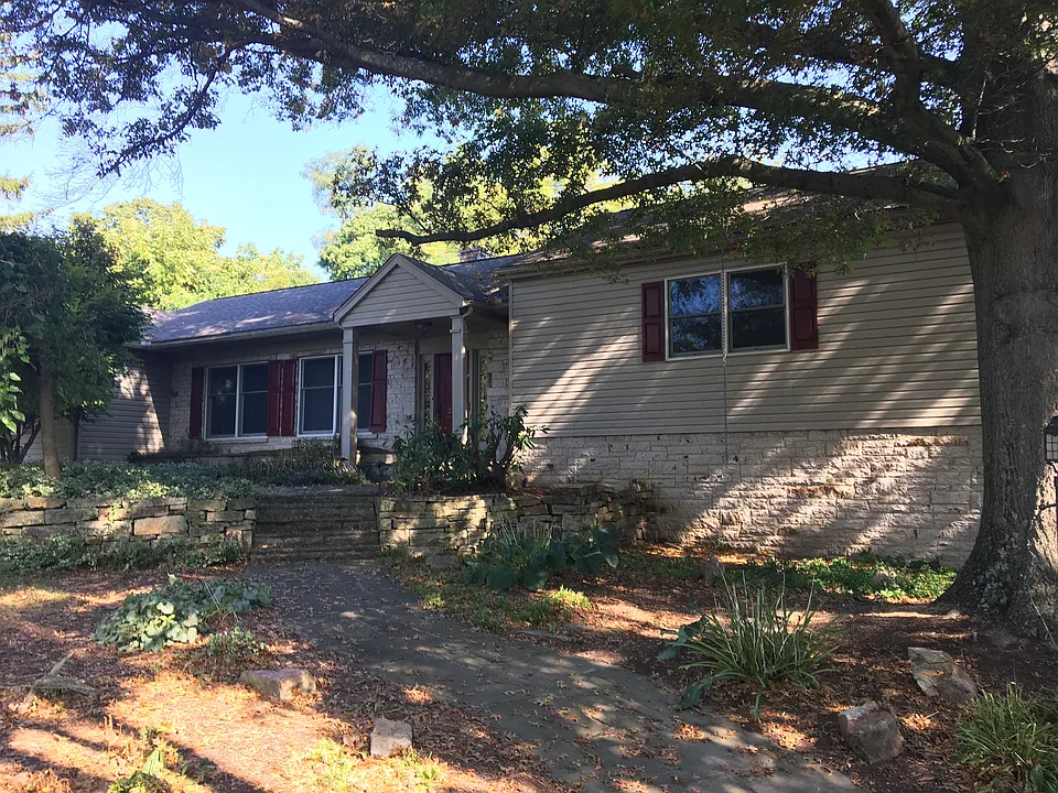 2566 Blairmont Ter