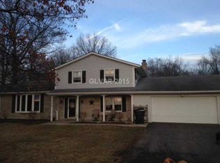 2424 Cremean Rd, Lima, OH 45807