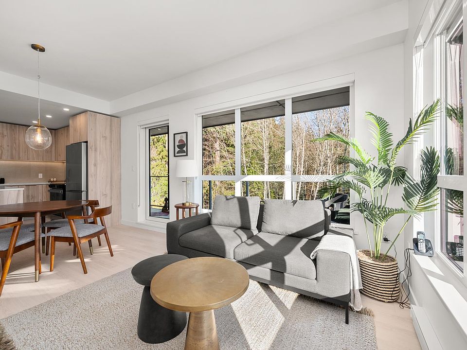 1st image of 3596 Malsum Dr #613