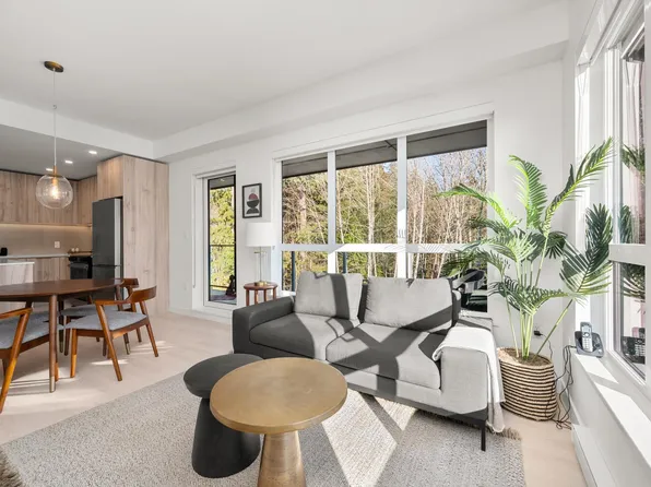 3596 Malsum Dr #613, Burrard Inlet 3, BC V7G 0B5