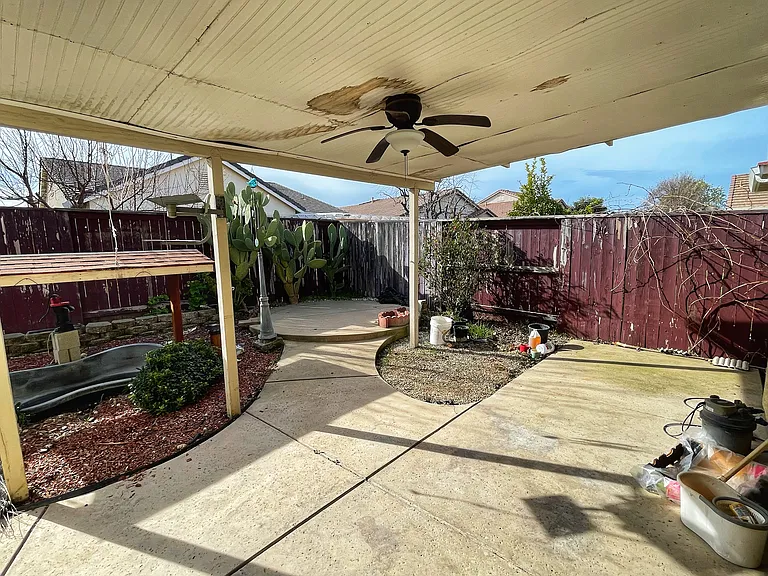 9819 Joebar Cir — Photo 15