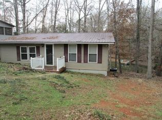 503 Lakewood Dr, Townville, SC 29689