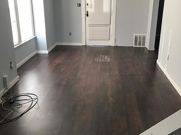 5th image of 16902 Grovewood Ave