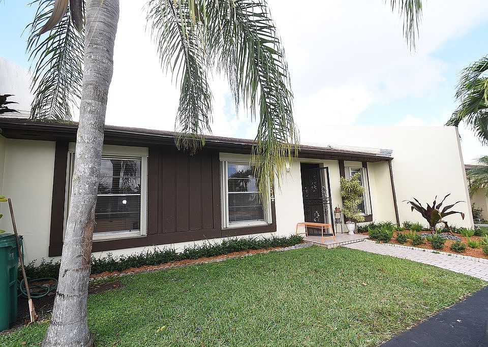 1st image of 11964 SW 110th Street Cir S