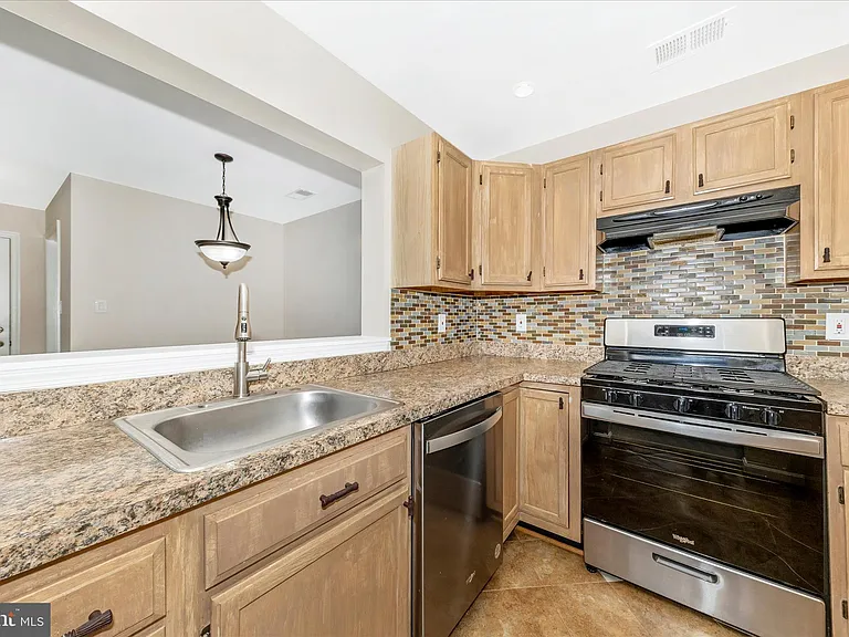 13205 Cloppers Mill Dr #13D — Photo 15
