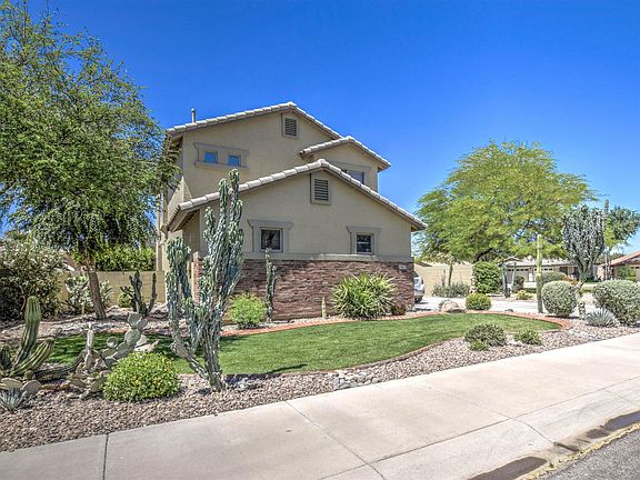 3rd image of 29872 N Candlewood Dr