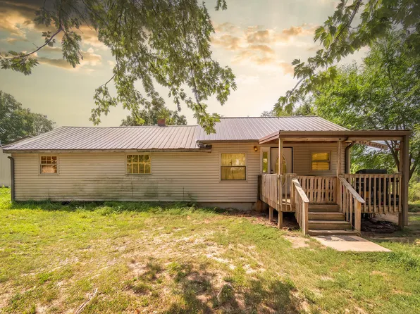 7432 County Road 464, Birch Tree, MO 65438