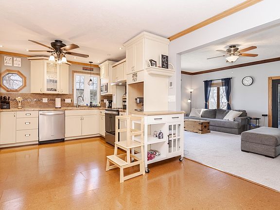 2nd image of 13532 E 600 North Rd