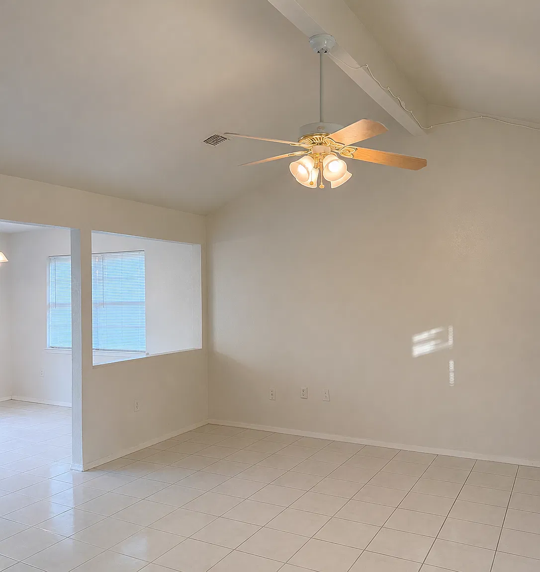 3 bed, 1500 sqft, $1,800 — Photo 3