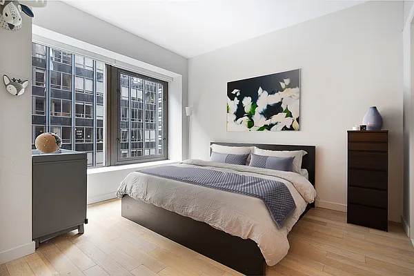 Sold by Compass | media 3