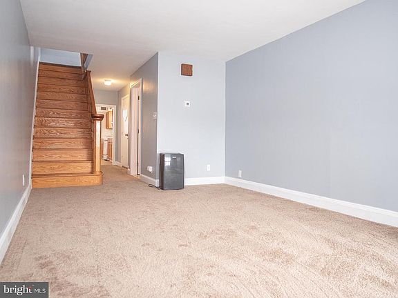 5th image of 2106 Aliceanna St