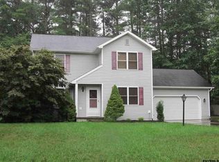 26 Linette Ln, Queensbury, NY 12804