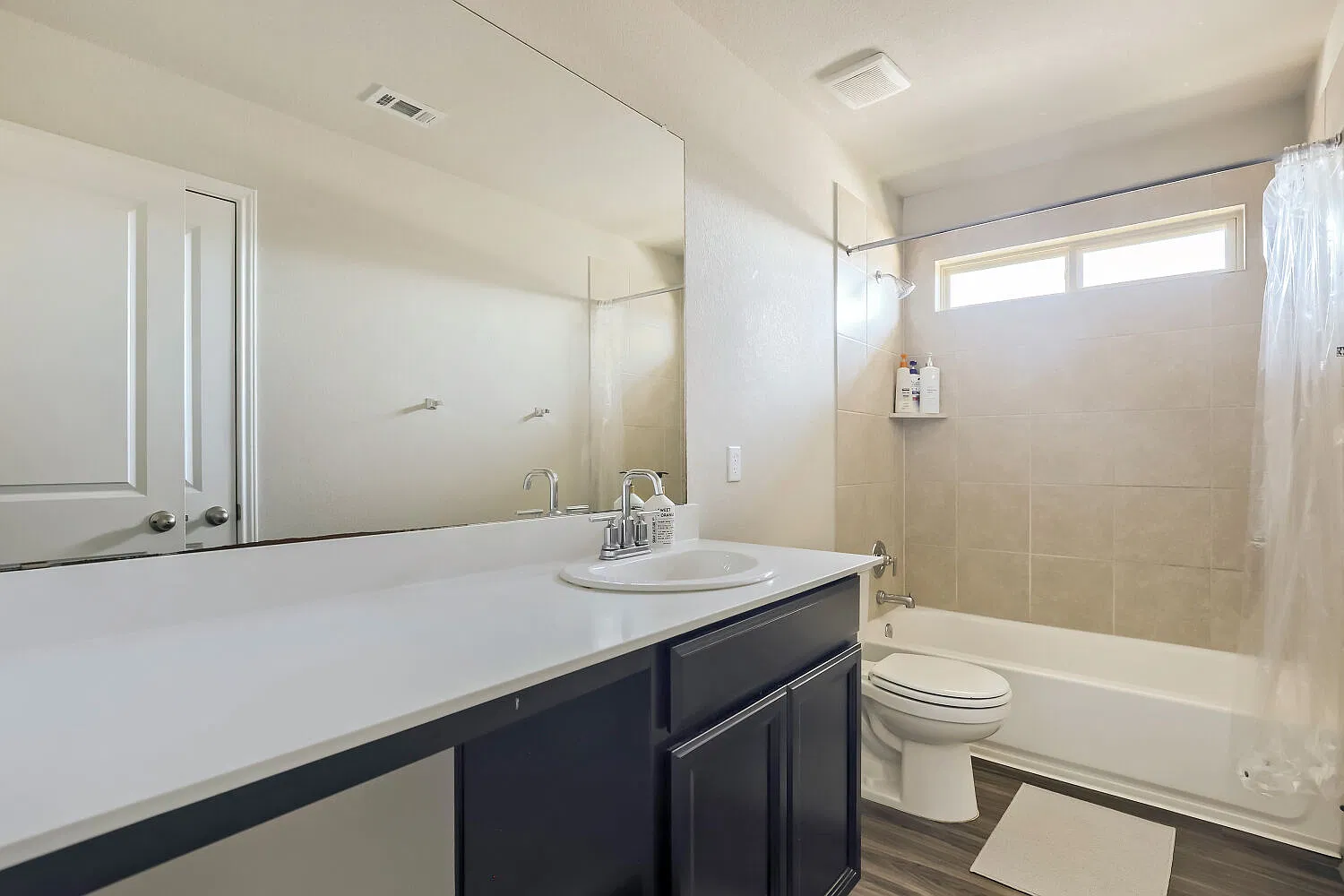 5 bed, 2853 sqft, $2,850 — Photo 4