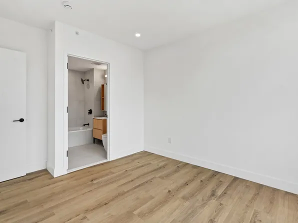 28-08 38th Avenue image 2 of 15